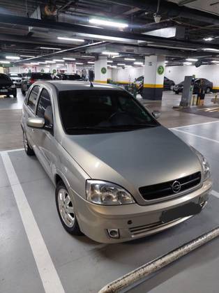 CHEVROLET CORSA 1.8 MPFI 8V FLEX 4P MANUAL CHEVROLET CORSA 1.8 MPFI 8V FLEX 4P MANUAL